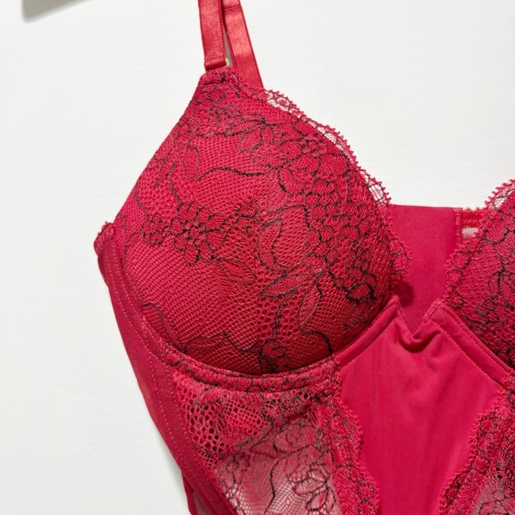 New Pepper Lace Lift Up Corset Scarlet Two Tone Size 32B Red Boning NWT Romantic - Picture 7 of 16